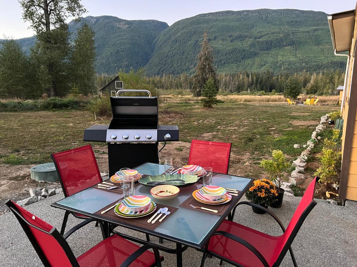 Country Home, Sleeps 6 Pets Friendly Порт Алберни Екстериор снимка